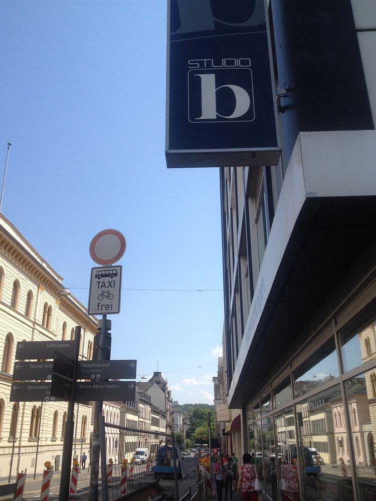 Business Hostel Wiesbaden One Exterior foto